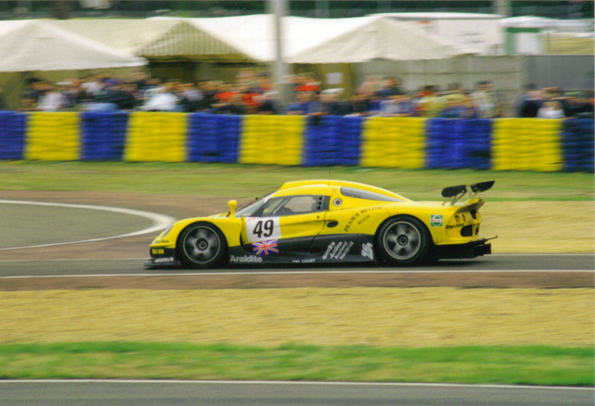 http://www.perfect-pictures.ch/pics/lemans/lotus-elise-gt1-lemans-1997-lrg.jpg